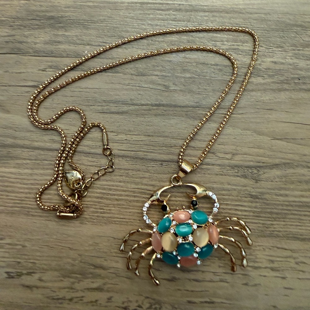 Betsey Johnson Crab Pendant